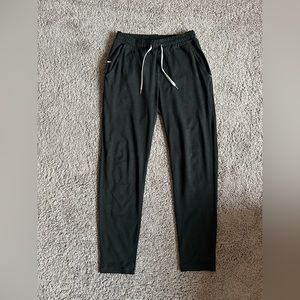 Vuori Ponto Performance Pant - Dreamknit Sweats in Heather Black - Size M